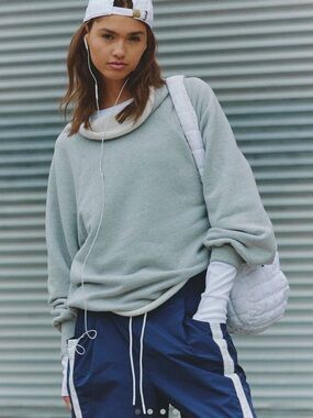 Free People Pullover Sweatshirt